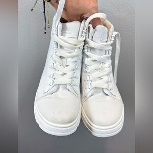 Dr Martens Combs Combat Boots Women's‎ White Size 6